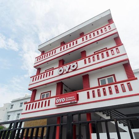 Oyo 447 Hutasimo Residence Medan Luaran gambar